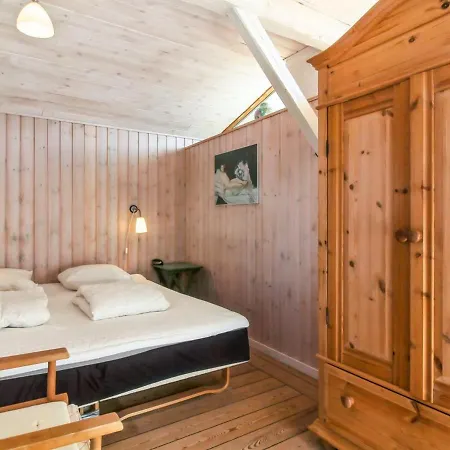 Holiday home Trude - 250m From The Sea In Nw Jutland By Interhome